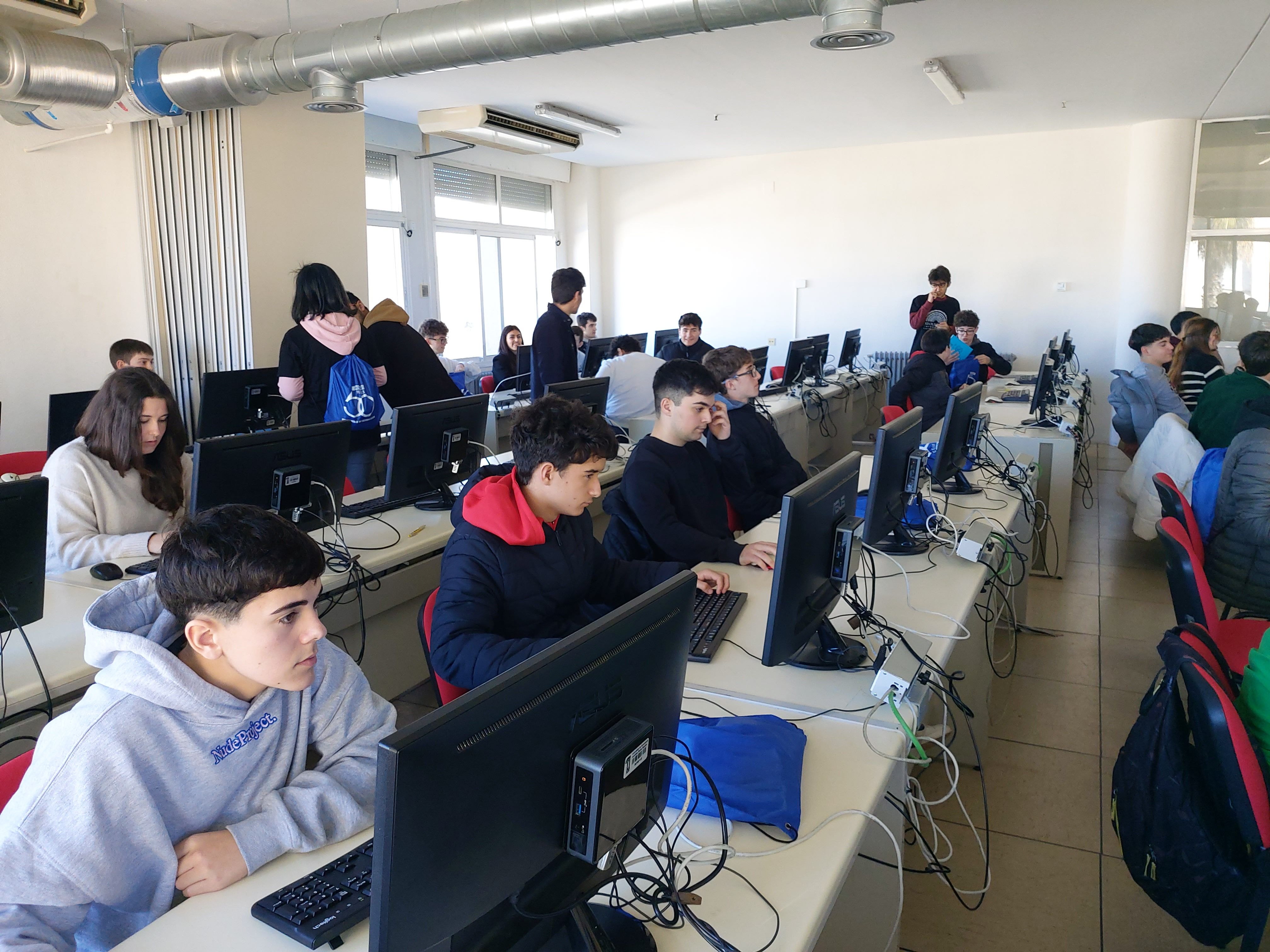 XII Olimpiada de Informática